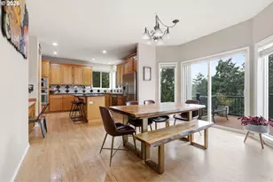 16431 SW Timberland Dr, Beaverton, OR 97007 - Photo 14