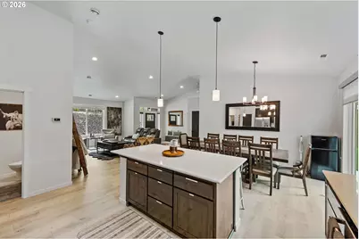 385 Pacific Dunes Dr, North Bend, OR 97459 - Photo 18