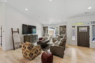 385 Pacific Dunes Dr, North Bend, OR 97459 - Photo 8