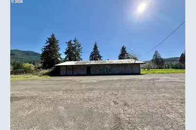 40144 Big Fall Creek Rd, Fall Creek, OR 97438 - Photo 2