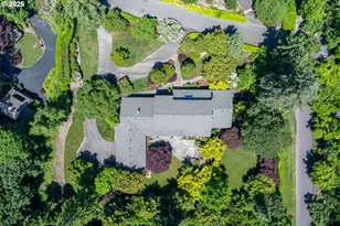 1890 S Greenwood Rd, Portland, OR 97219 - Photo 4