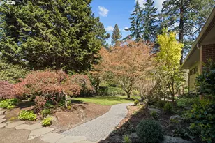 1890 S Greenwood Rd, Portland, OR 97219 - Photo 38