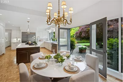 1890 S Greenwood Rd, Portland, OR 97219 - Photo 10