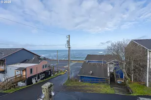 25 NE Clarke St, Depoe Bay, OR 97341 - Photo 38