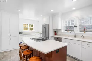 3107 NE 27th Ave, Portland, OR 97212 - Photo 8