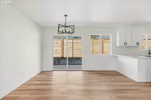 9545 SW 90th Ave, Portland, OR 97223 - Photo 8