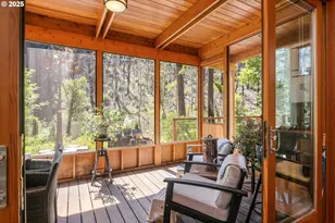 49348 McKenzie Hwy, Vida, OR 97488 - Photo 26