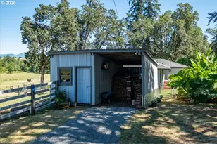 27085 Greenville Rd, Sweet Home, OR 97386 - Photo 34