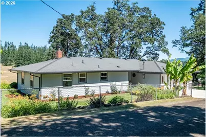 27085 Greenville Rd, Sweet Home, OR 97386 - Photo 4