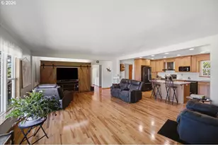 27085 Greenville Rd, Sweet Home, OR 97386 - Photo 16