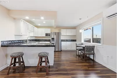 1010 NW 135th St #D, Vancouver, WA 98685 - Photo 4