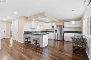 1010 NW 135th St, Vancouver, WA 98685 - Photo 2