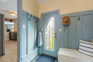 824 W Nebo St, Roseburg, OR 97471 - Photo 8