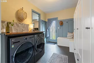 824 W Nebo St, Roseburg, OR 97471 - Photo 36