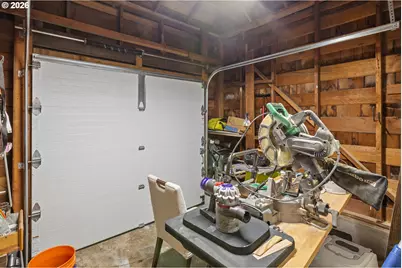 824 W Nebo St, Roseburg, OR 97471 - Photo 40