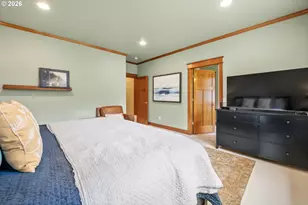 33302 Neacoxie Ln, Warrenton, OR 97146 - Photo 32