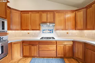 33302 Neacoxie Ln, Warrenton, OR 97146 - Photo 16