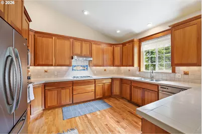 33302 Neacoxie Ln, Warrenton, OR 97146 - Photo 12