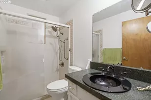 15606 SE Clinton Ct, Portland, OR 97236 - Photo 14
