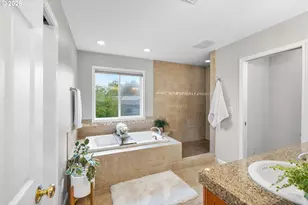 9375 SW Pine St, Beaverton, OR 97005 - Photo 14