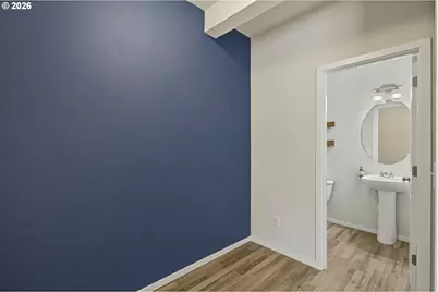 17355 NW Shackelford Rd, Portland, OR 97229 - Photo 16
