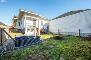 304 Crawford St, Kelso, WA 98626 - Photo 36