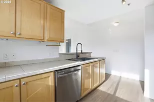 790 NW 185th Ave, Beaverton, OR 97006 - Photo 12