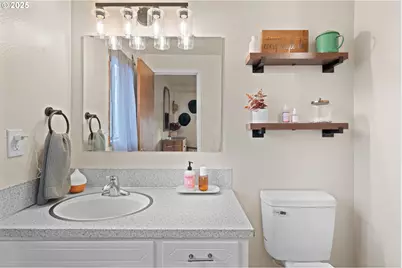 6020 Valley View Rd NE, Silverton, OR 97381 - Photo 20