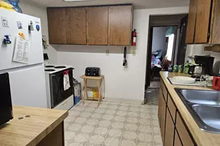 1433 NW 17th St, Lincoln City, OR 97367 - Photo 8