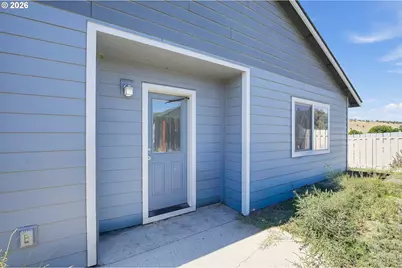 359 SW Madison St, Madras, OR 97741 - Photo 24