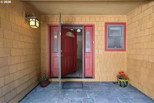 51890 Lake Dr, Scappoose, OR 97056 - Photo 4