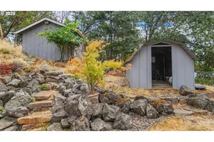 6649 Garden Valley Rd, Roseburg, OR 97471 - Photo 14