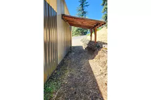 6649 Garden Valley Rd, Roseburg, OR 97471 - Photo 42