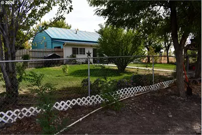 84570 Ringer Rd, Milton-Freewater, OR 97862 - Photo 14