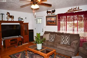84570 Ringer Rd, Milton-Freewater, OR 97862 - Photo 4