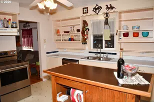 84570 Ringer Rd, Milton-Freewater, OR 97862 - Photo 2
