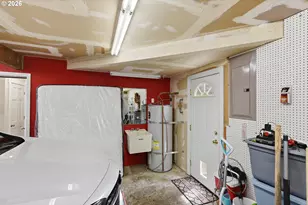 1289 Ford Ln, North Bend, OR 97459 - Photo 26