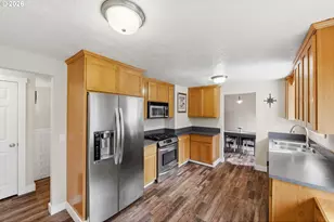 1289 Ford Ln, North Bend, OR 97459 - Photo 8