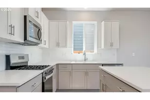 16655 SE Crossland St, Happy Valley, OR 97086 - Photo 12