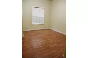 608 NE Roydon Ln, Hillsboro, OR 97006 - Photo 16