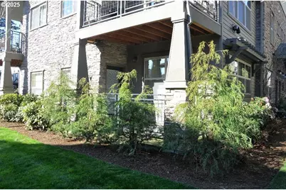 608 NE Roydon Ln, Hillsboro, OR 97006 - Photo 22