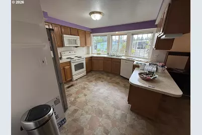 17401 SE 39th St #78, Vancouver, WA 98683 - Photo 8