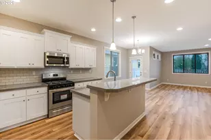 816 S Corinne Dr, Newberg, OR 97132 - Photo 10