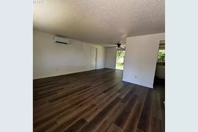 2688 Centennial Blvd, Springfield, OR 97477 - Photo 2