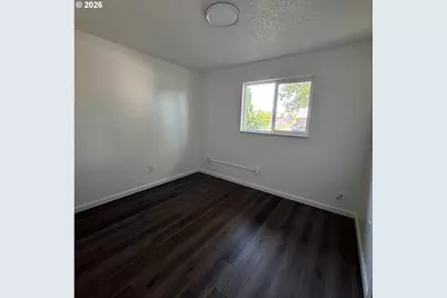 2688 Centennial Blvd, Springfield, OR 97477 - Photo 12