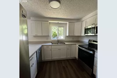 2688 Centennial Blvd, Springfield, OR 97477 - Photo 6