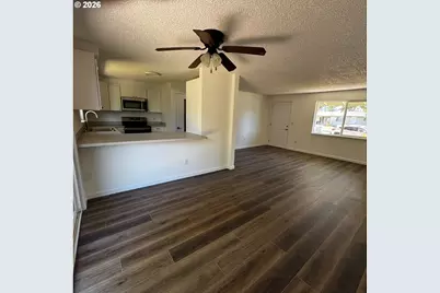 2688 Centennial Blvd, Springfield, OR 97477 - Photo 4