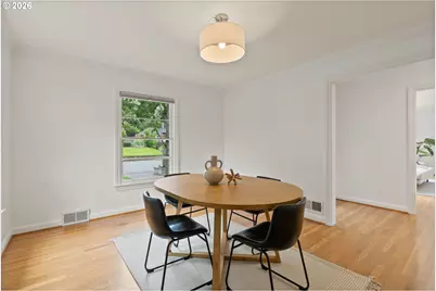 8120 SW Maple Dr, Portland, OR 97225 - Photo 16