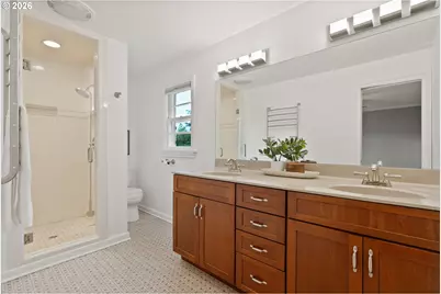 8120 SW Maple Dr, Portland, OR 97225 - Photo 24