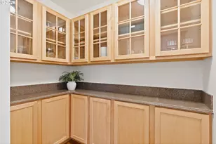 8120 SW Maple Dr, Portland, OR 97225 - Photo 14